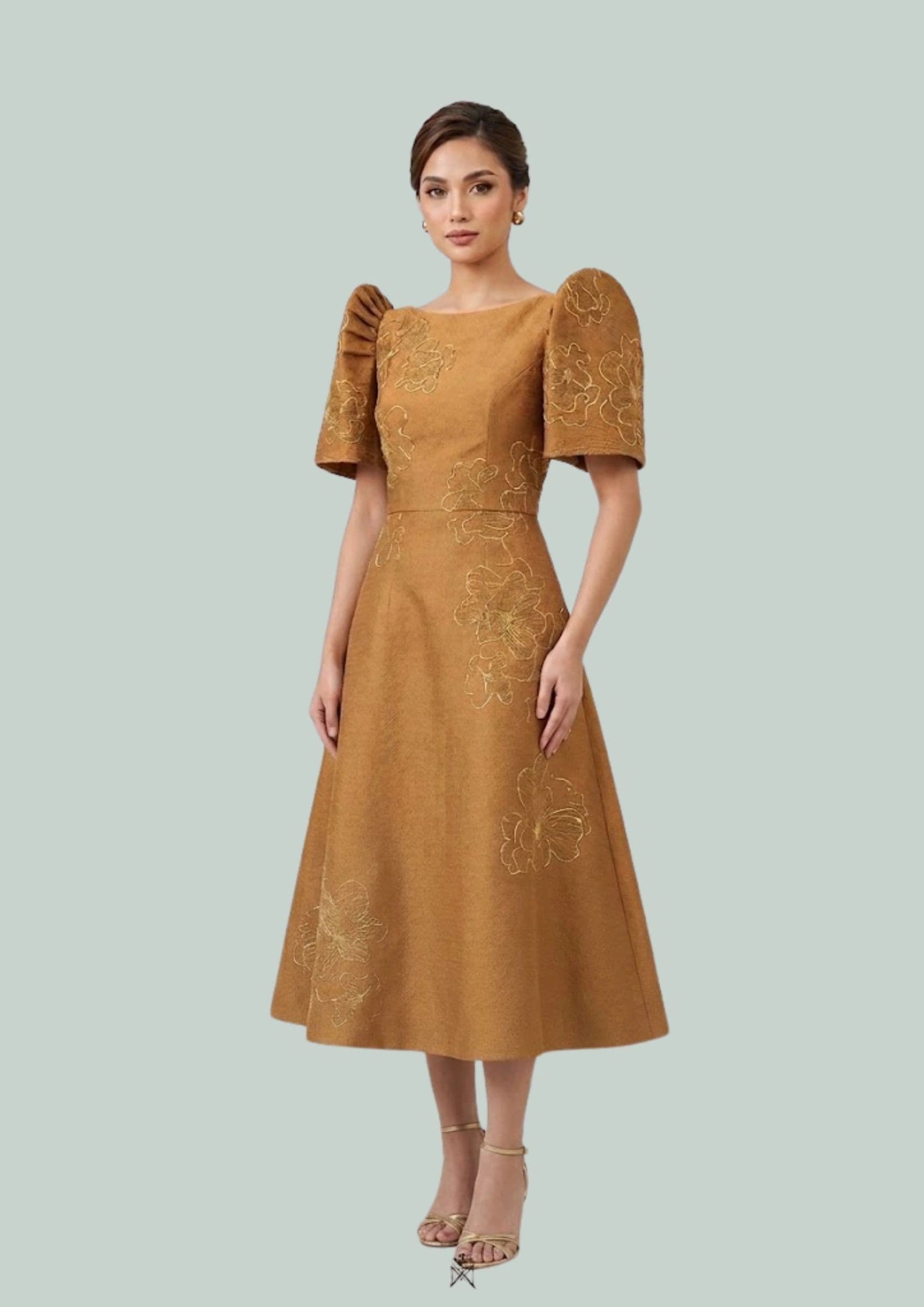 De Lustico Filipiniana With Floral Embroidered